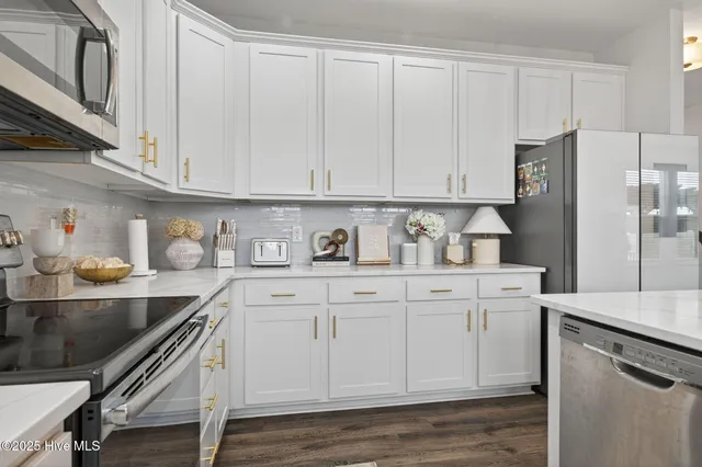 $575,000 | 105 Moorland Way, Moyock, NC 27958