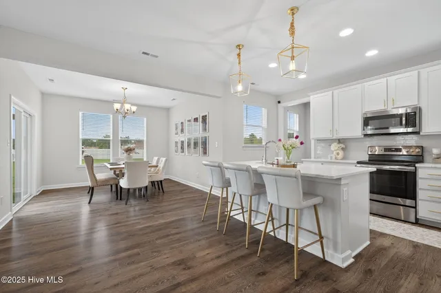 $575,000 | 105 Moorland Way, Moyock, NC 27958