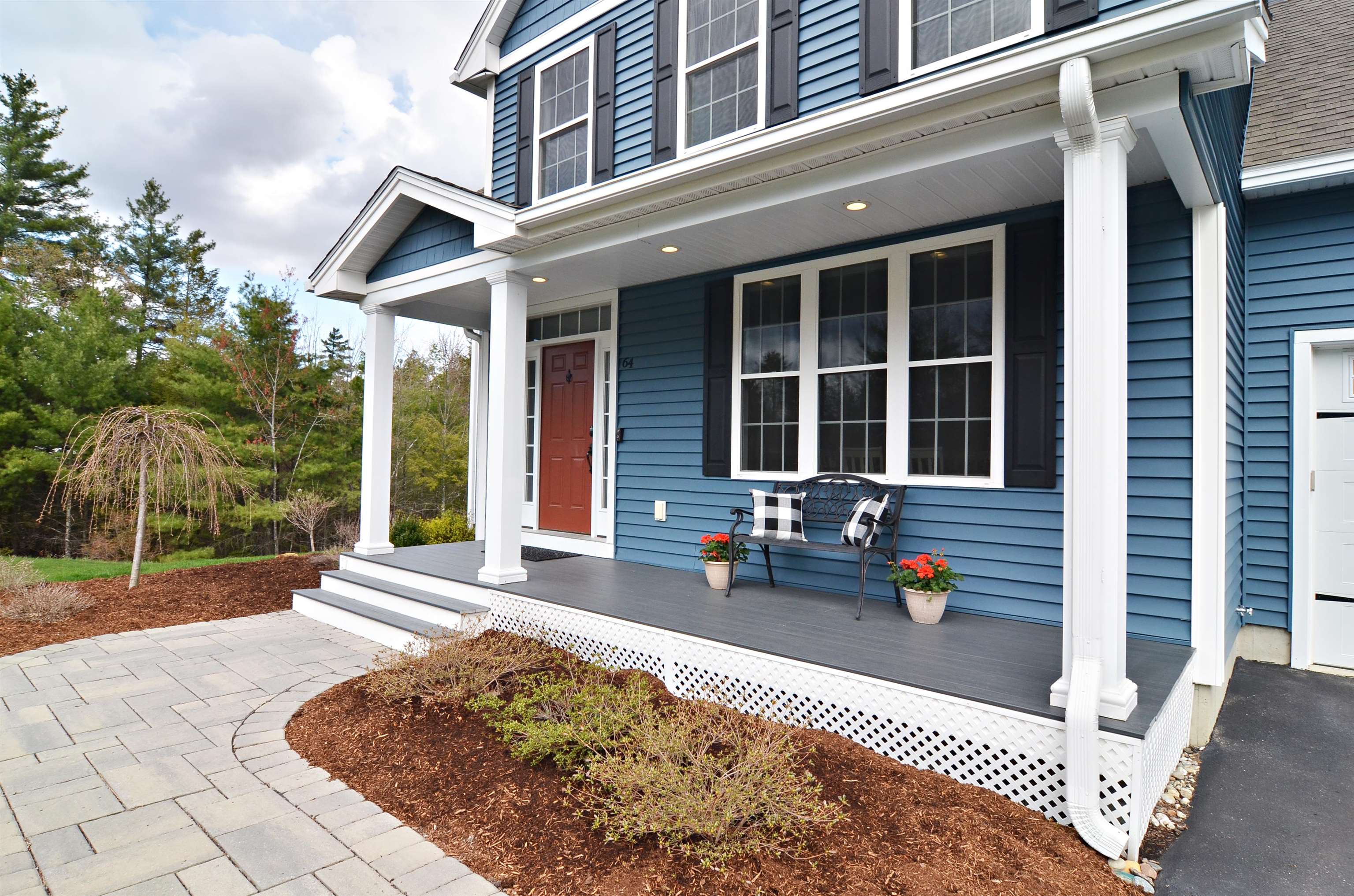 64 Susan Road New Boston, NH 03070 - Photo 2 of 35