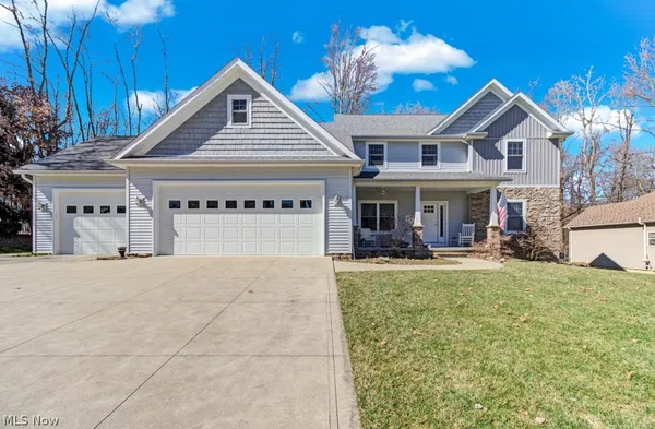 $589,900 | 15 Ontario Trail, Malvern, OH 44644