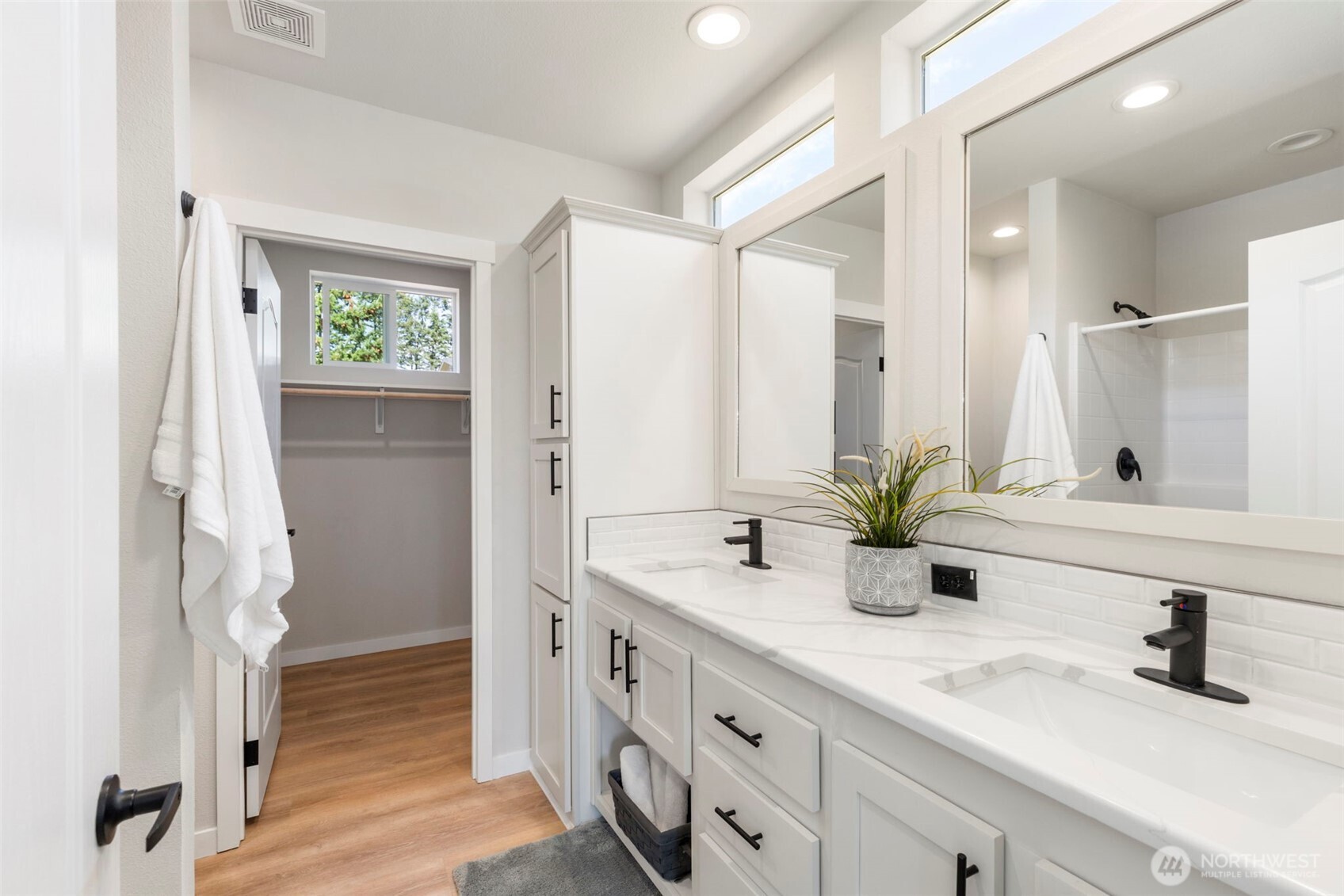 153 Sunset Meadows Lane Port Hadlock, WA 98339 - Photo 14 of 24