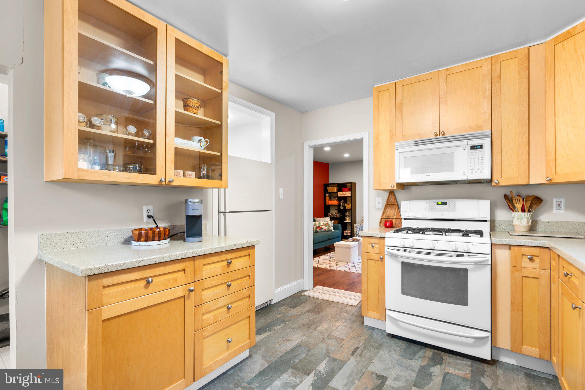 8173 Lea Road Pasadena, MD 21122 - Photo 7 of 26 Gallery Image 7