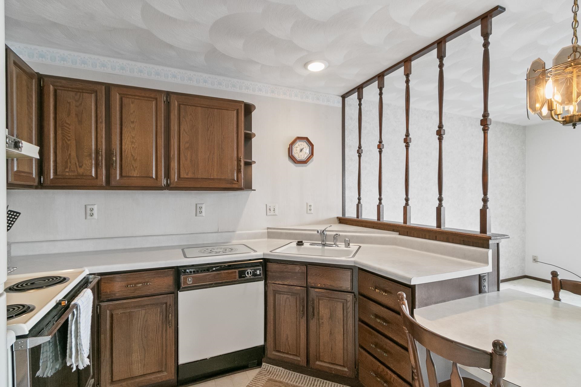 727 11th Street Baraboo, WI 53913 - Photo 11 of 50