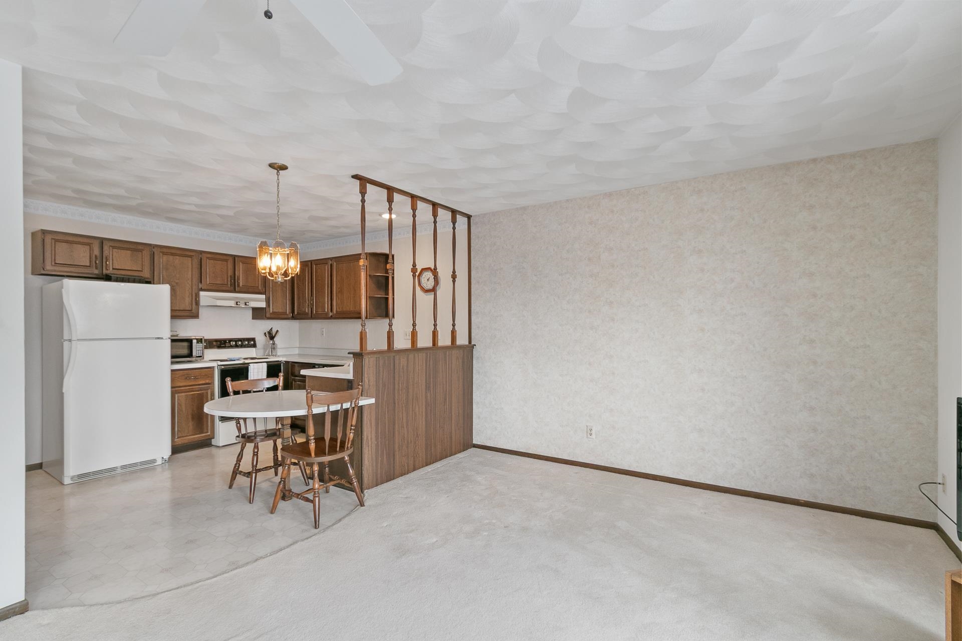 727 11th Street Baraboo, WI 53913 - Photo 4 of 50