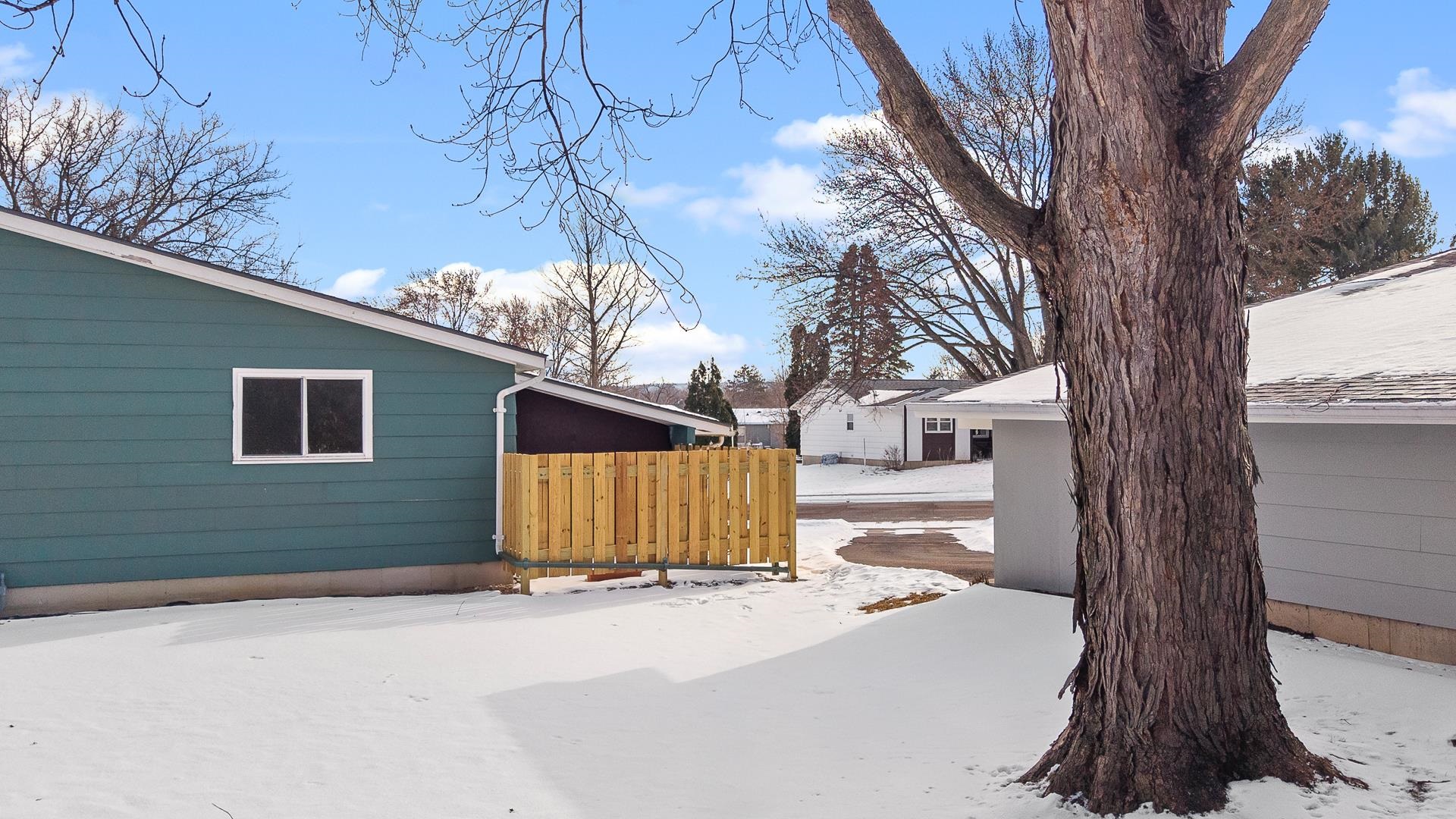 727 11th Street Baraboo, WI 53913 - Photo 44 of 50