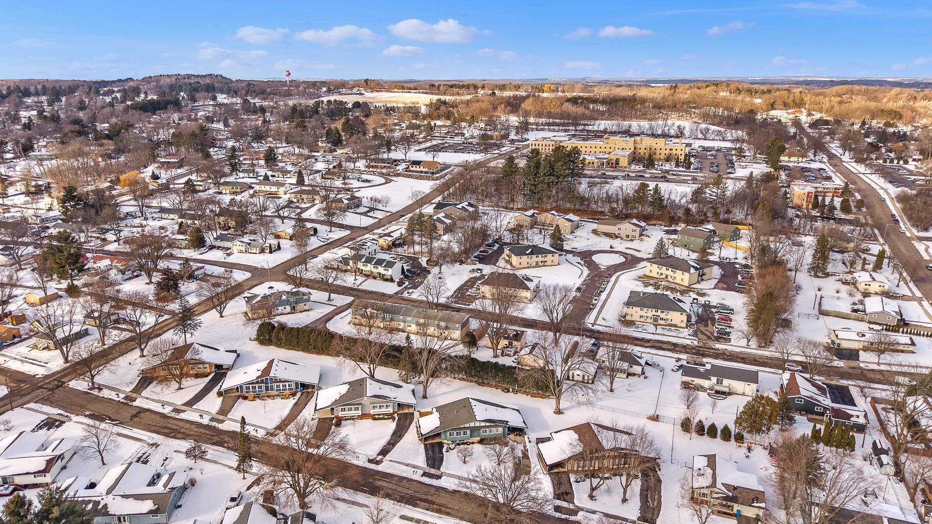 727 11th Street Baraboo, WI 53913 - Photo 48 of 50