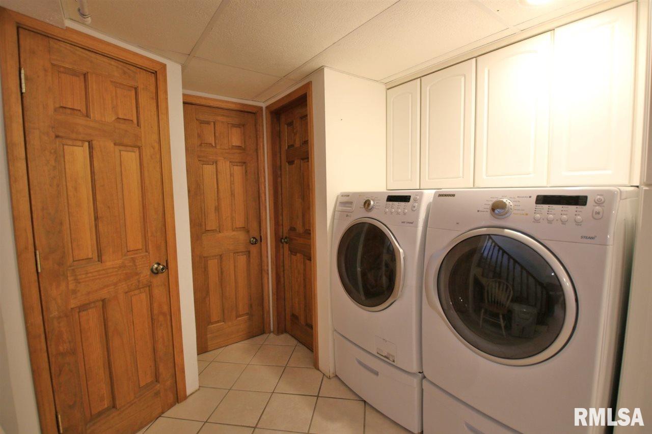 18724 Red Shale Hill Road Pekin, IL 61554 - Photo 29 of 35 Gallery Image 29
