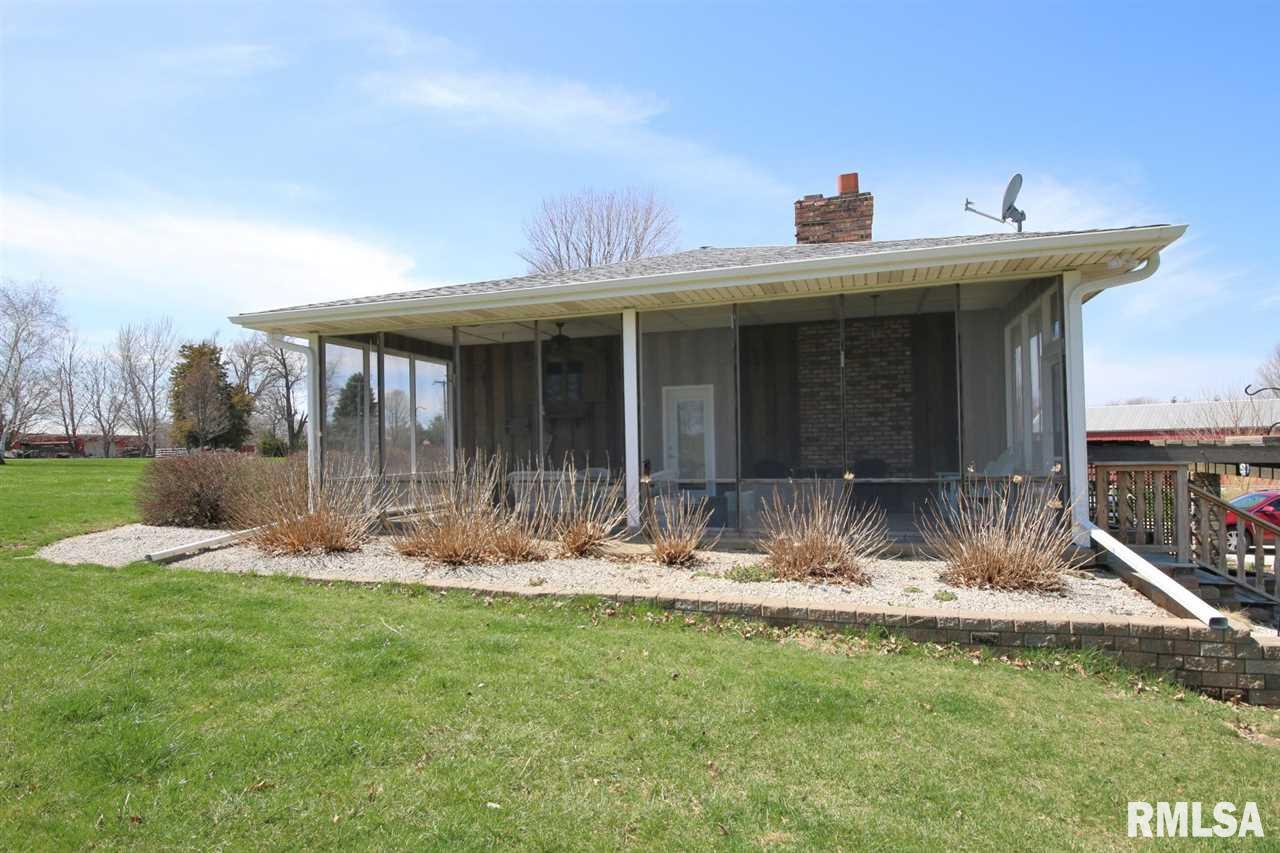 18724 Red Shale Hill Road Pekin, IL 61554 - Photo 7 of 35 Gallery Image 7