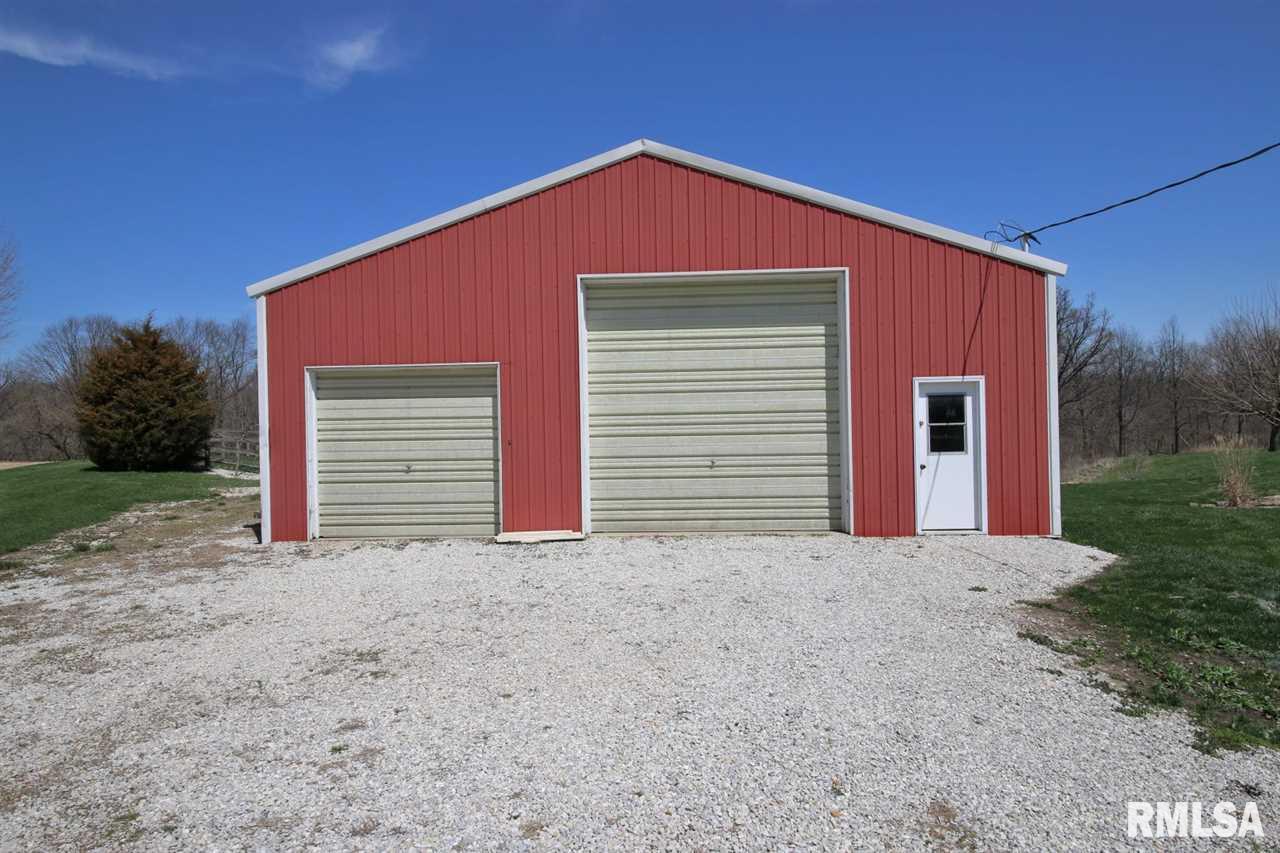 18724 Red Shale Hill Road Pekin, IL 61554 - Photo 8 of 35 Gallery Image 8