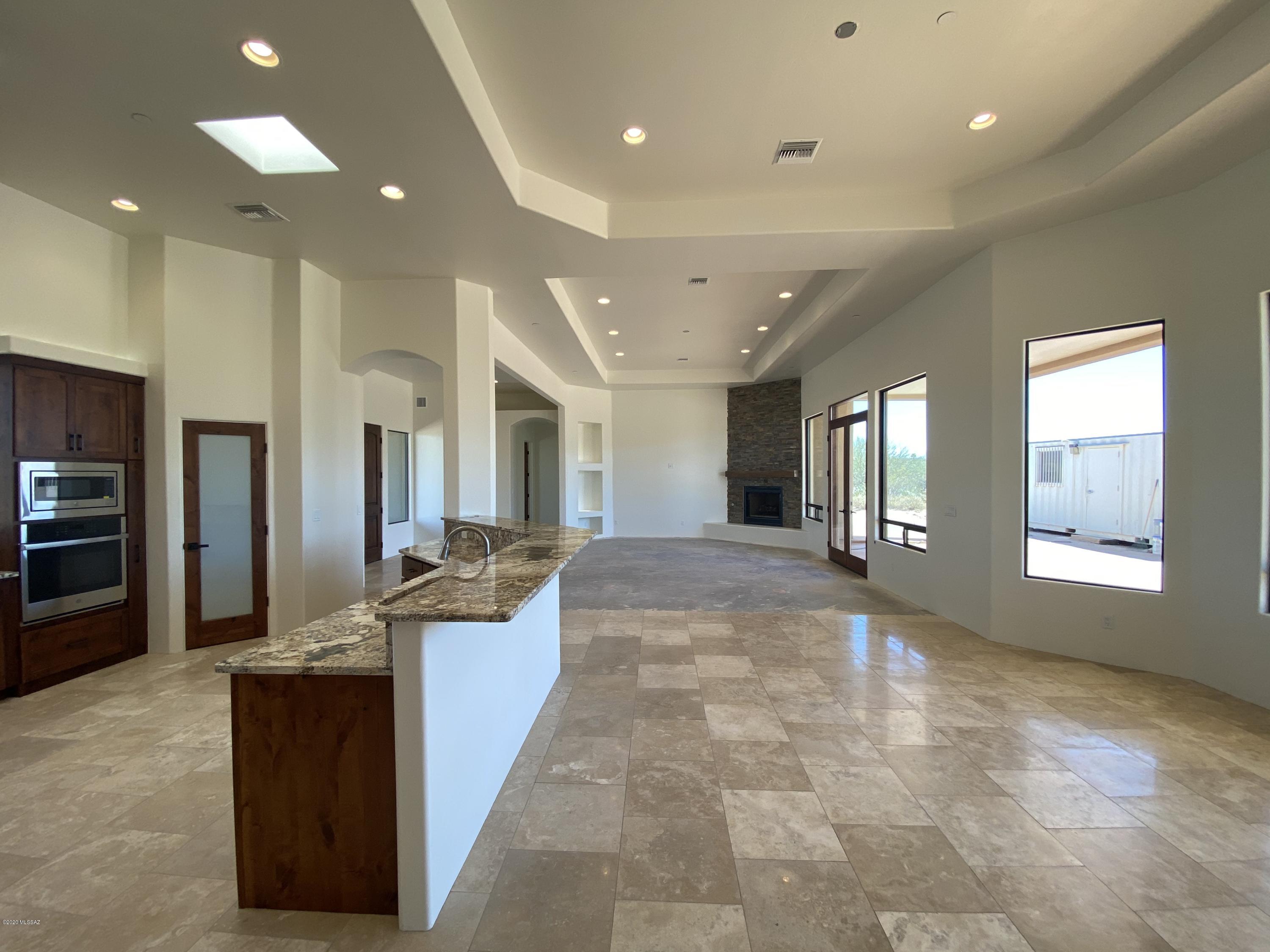 1600 West Tangerine Road Tucson, AZ 85755 - Photo 11 of 47