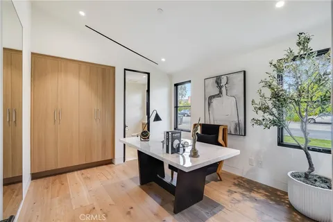 $32,000 | 427 Santa Ana Avenue, Newport Beach, CA 92663