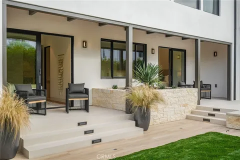 $32,000 | 427 Santa Ana Avenue, Newport Beach, CA 92663