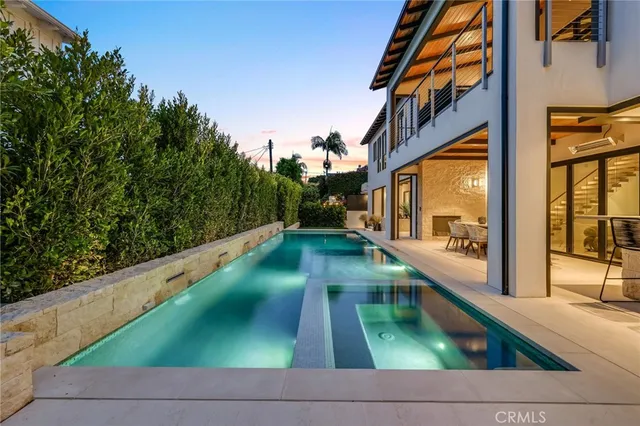 $32,000 | 427 Santa Ana Avenue, Newport Beach, CA 92663