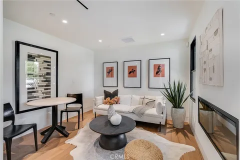 $32,000 | 427 Santa Ana Avenue, Newport Beach, CA 92663