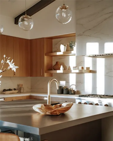 $32,000 | 427 Santa Ana Avenue, Newport Beach, CA 92663