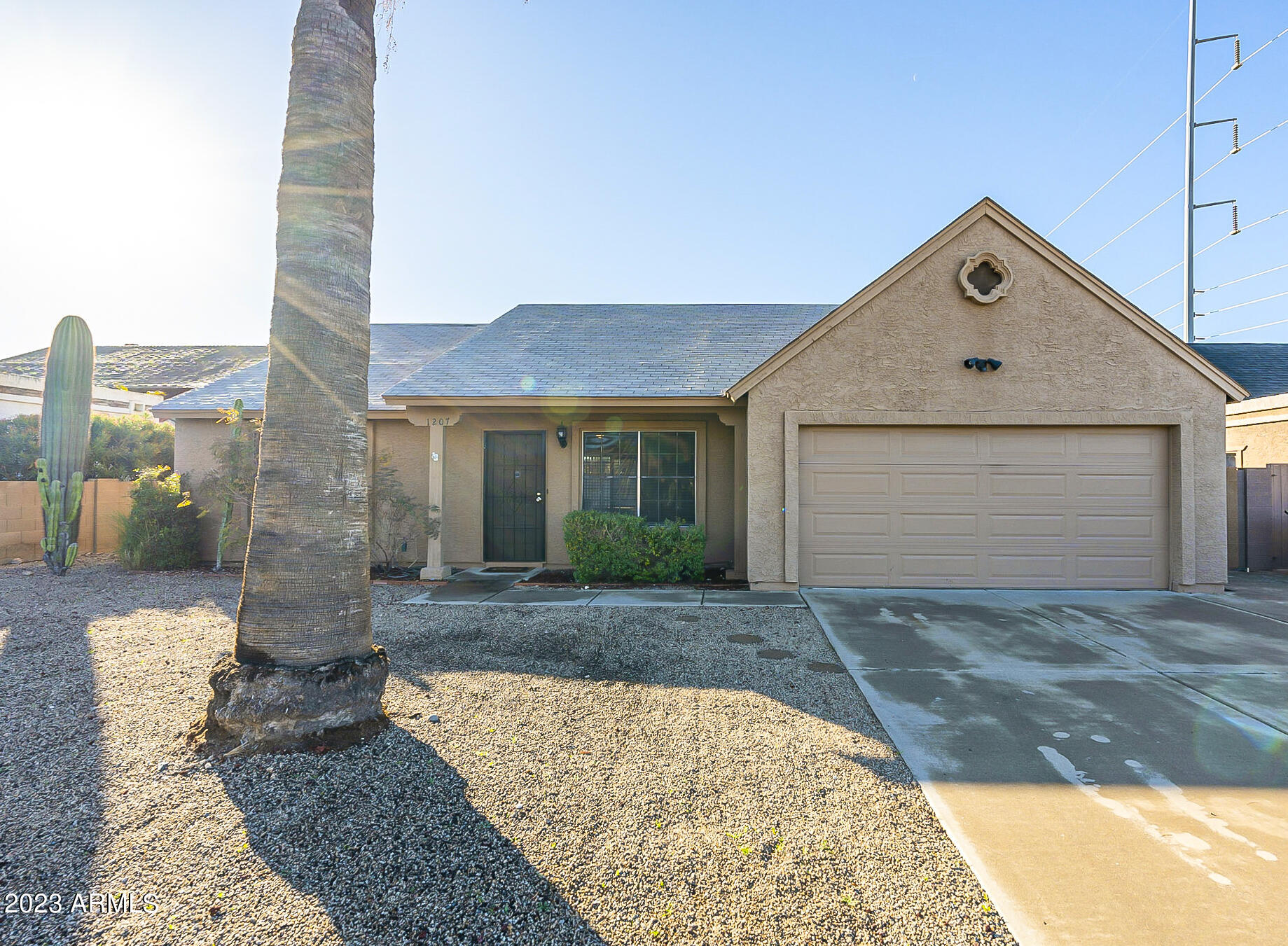1207 East Utopia Road Phoenix, AZ 85024 - Photo 2 of 30 Welcome Home