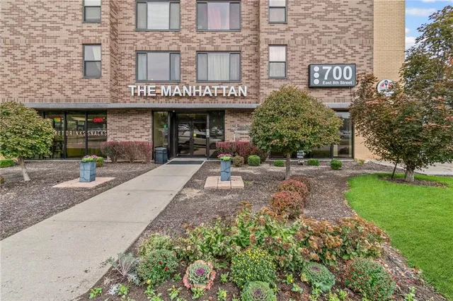 $180,000 | 700 East 8th Street, Unit 4A, Kansas City, MO 64106