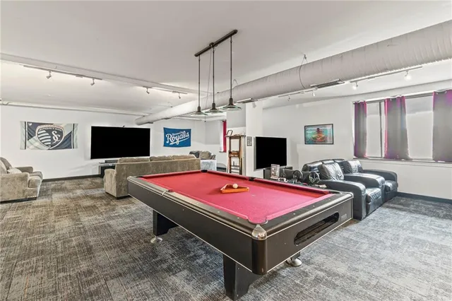 $180,000 | 700 East 8th Street, Unit 4A, Kansas City, MO 64106