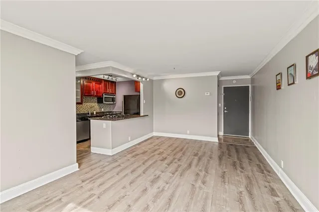 $180,000 | 700 East 8th Street, Unit 4A, Kansas City, MO 64106