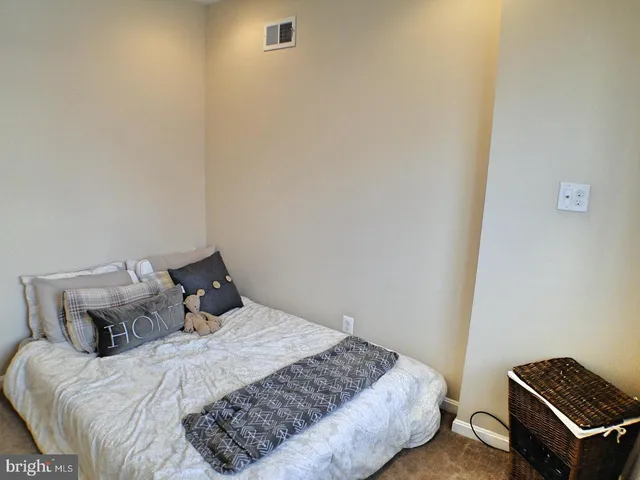 $2,000 | 2533 South Rosewood Street, Philadelphia, PA 19145