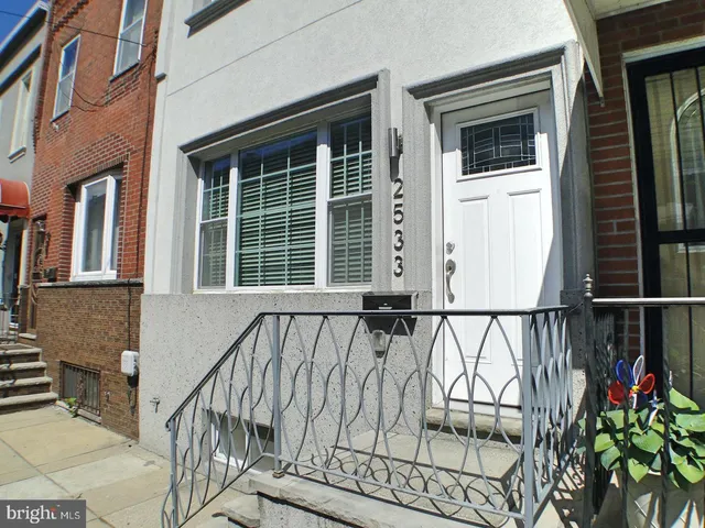 $2,000 | 2533 South Rosewood Street, Philadelphia, PA 19145