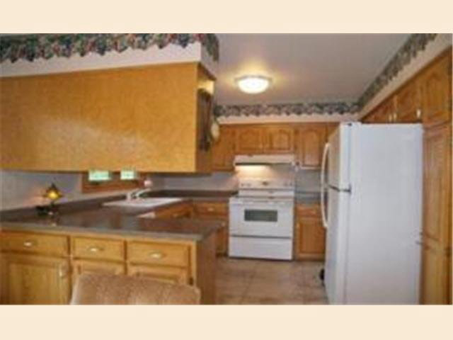 1904 23rd Street Northwest Rochester, MN 55901 - Photo 4 of 7
