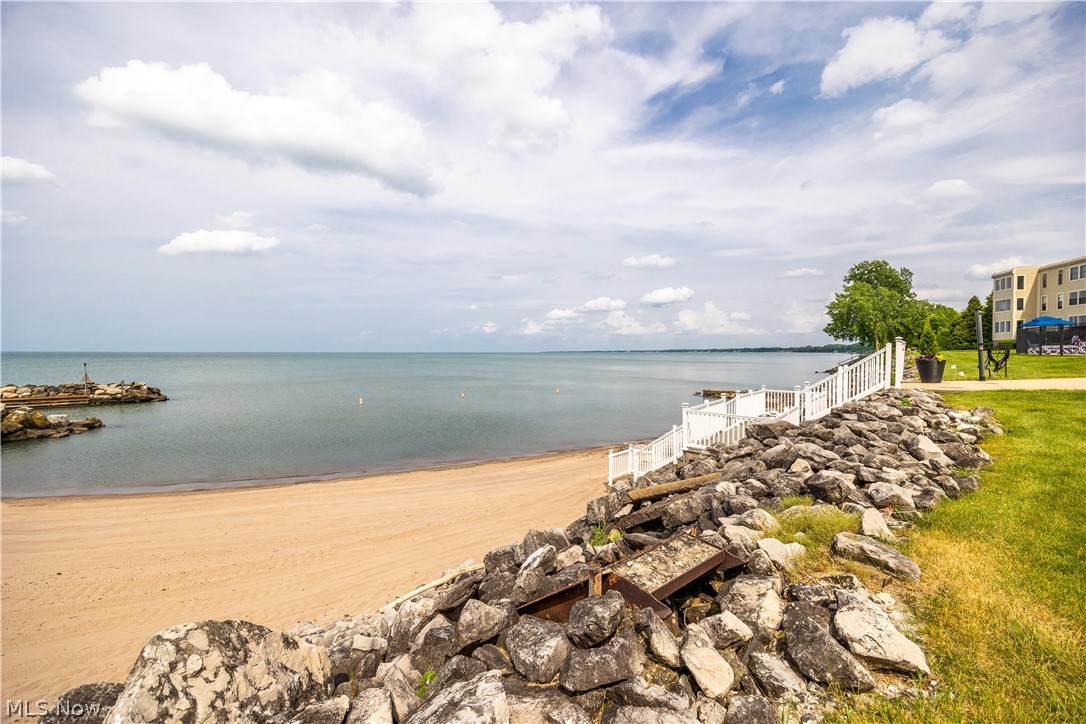 1505 Cleveland Road East, Unit 334 Huron, OH 44839 - Photo 34 of 39 Beach