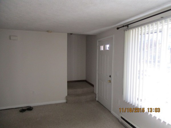21-6 Rice Lane Worcester, MA 01604 - Photo 6 of 21 Gallery Image 6