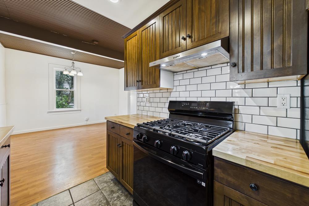 895 7th Street Arcata, CA 95521 - Photo 16 of 49 Gallery Image 16