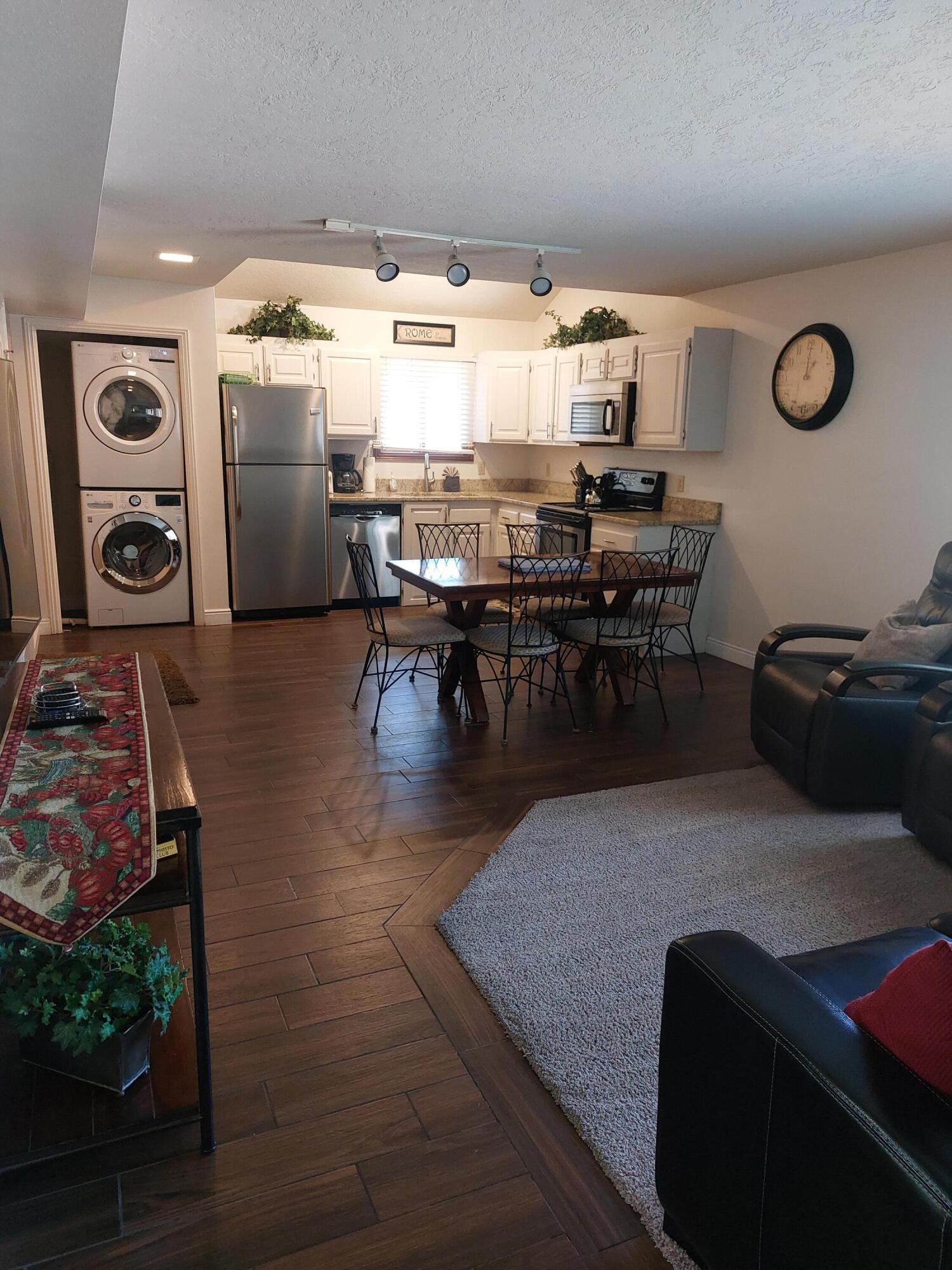 860 South Village Road, Unit G5 St. George, UT 84770 - Photo 3 of 14 20250806_130419