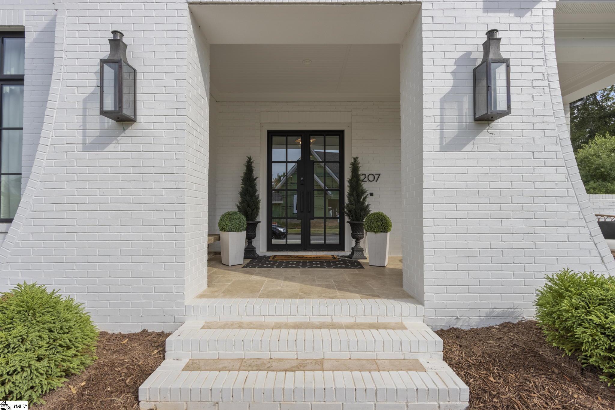 207 Jessen Drive Greenville, SC 29607 - Photo 2 of 24