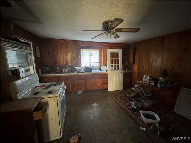 $149,900 | 8468 State Road, Colden, NY 14033