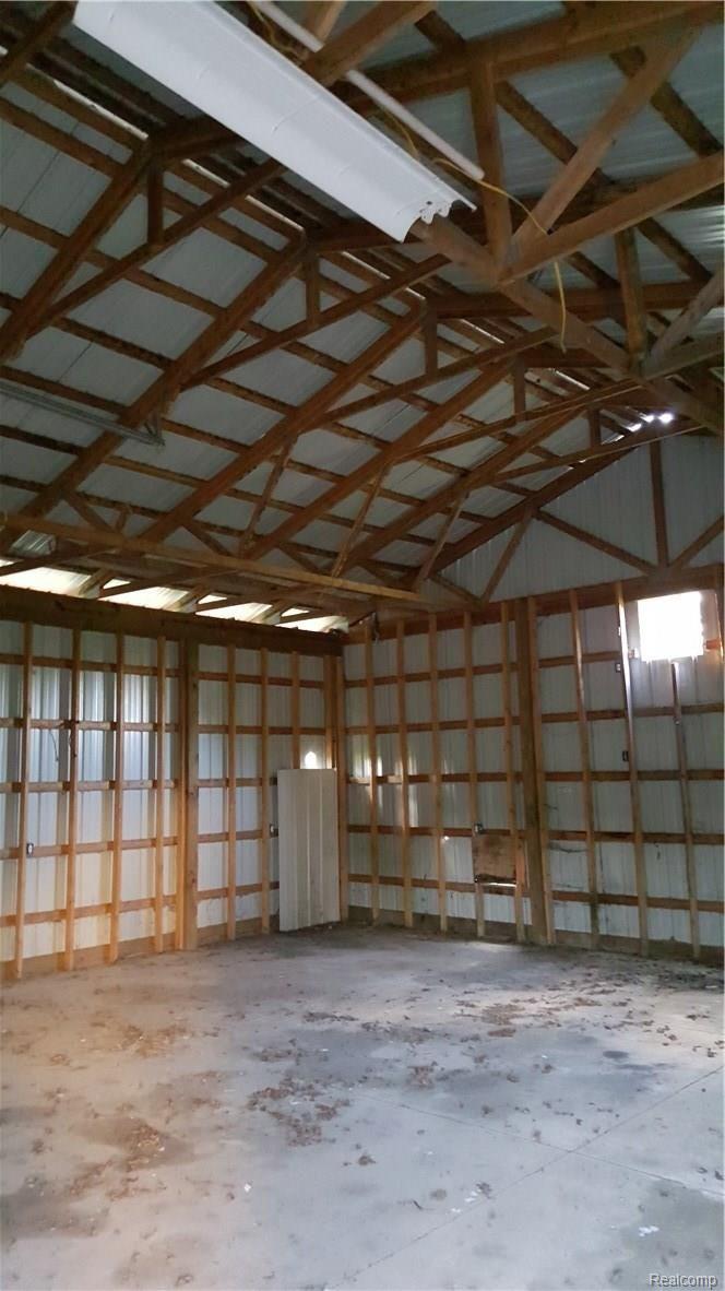 6464 North Fowlerville Road Fowlerville, MI 48836 - Photo 36 of 70 20160630_202824.jpg