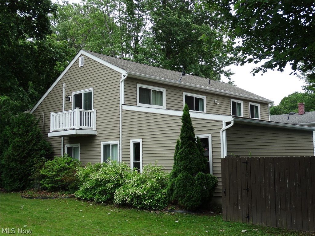 1784 Sandgate Road Madison, OH 44057 - Photo 4 of 27