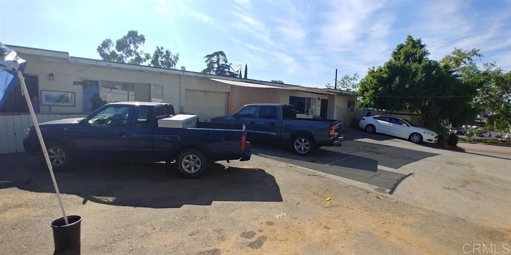 410 Ammunition Road Fallbrook, CA 92028 - Photo 4 of 7