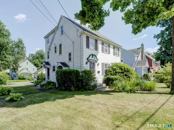 $235,000 | 257 Walnut Street, Windham, CT 06226