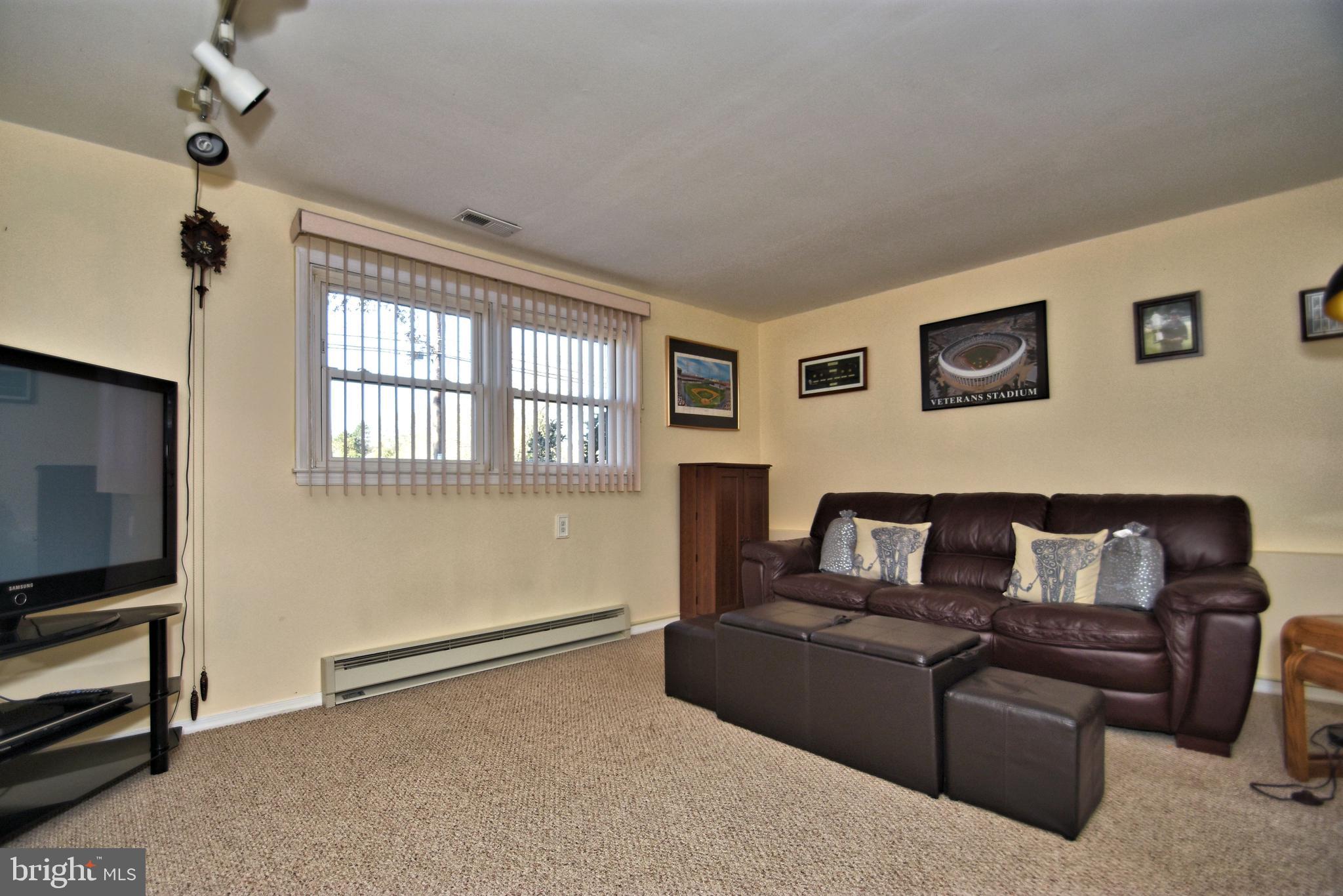 1035 Valley Road Warminster, PA 18974 - Photo 20 of 33 Gallery Image 20