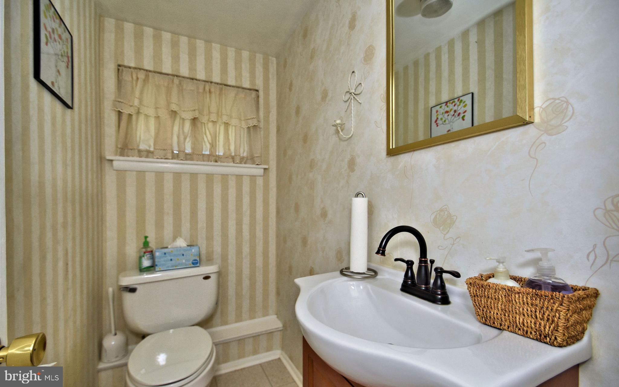 1035 Valley Road Warminster, PA 18974 - Photo 24 of 33 Gallery Image 24