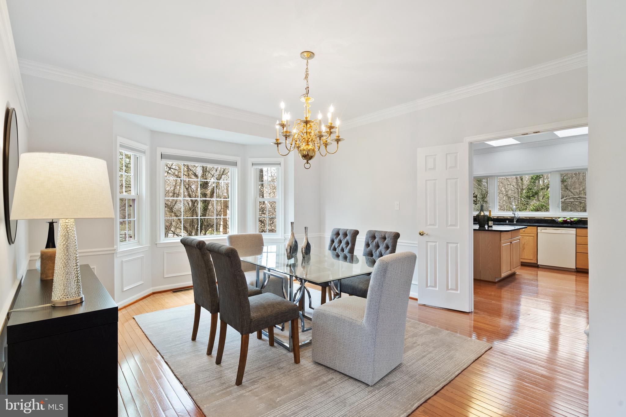 4416 Nuttall Road Fairfax, VA 22032 - Photo 8 of 53 Dinning room with bay window