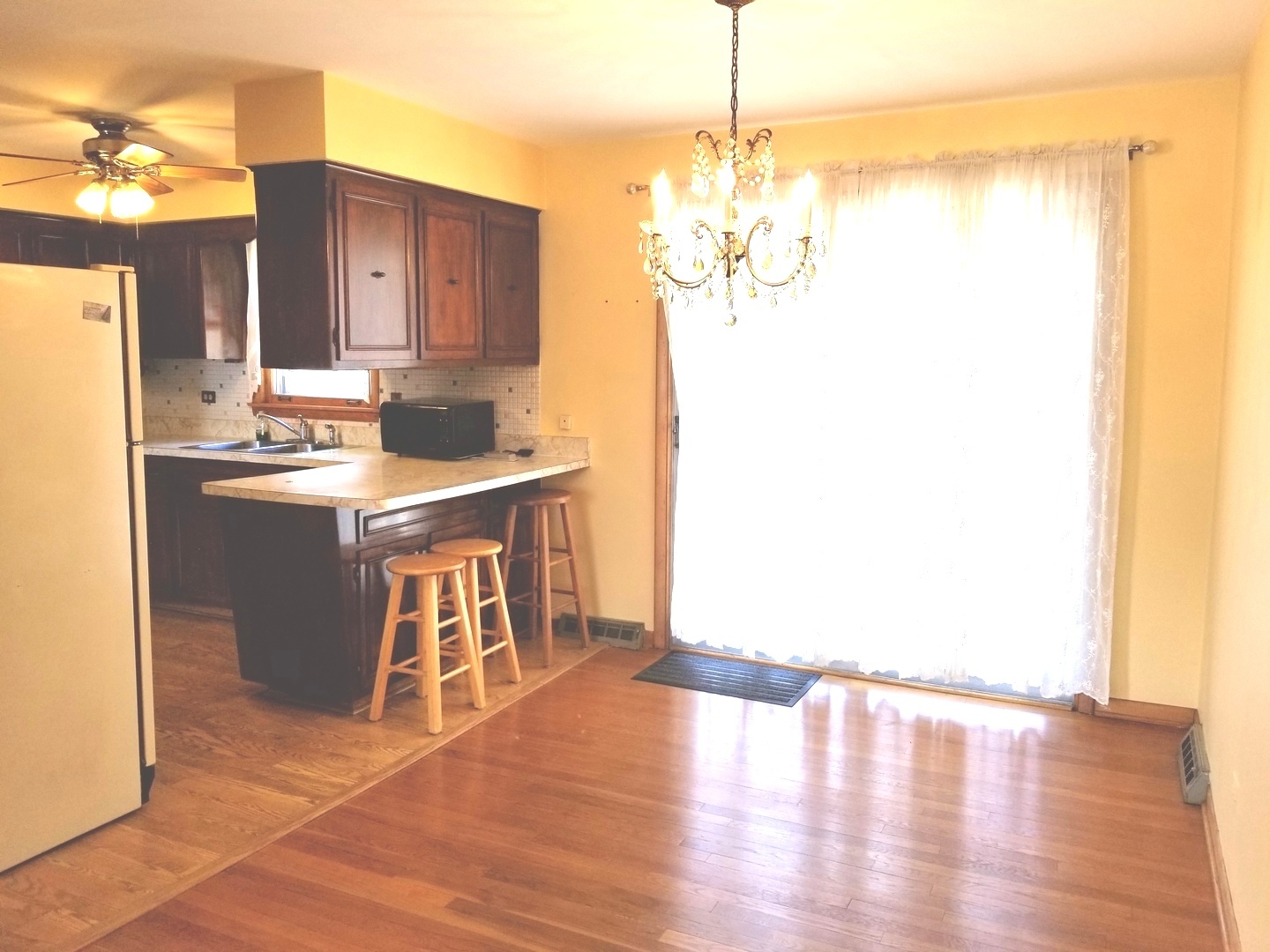 6440 Fireside Drive Chicago Ridge, IL 60415 - Photo 7 of 27
