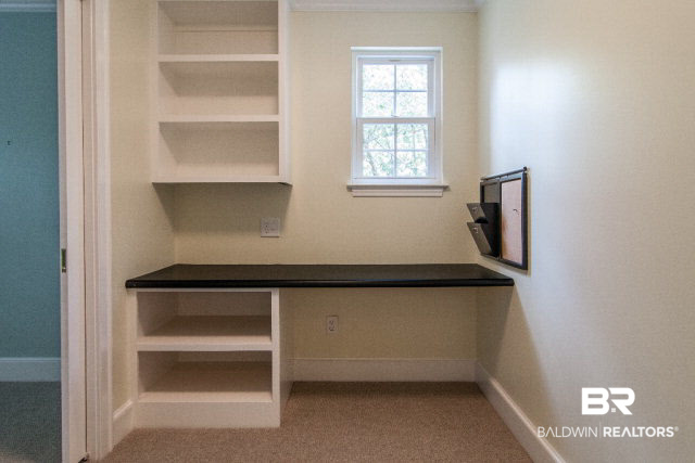 133 McGregor Avenue Mobile, AL 36608 - Photo 30 of 38 Office