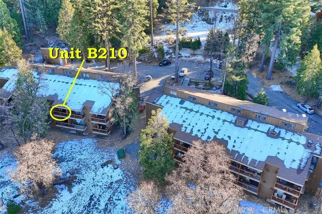 $599,000 | 7540 Henness Circle, Unit B210, Yosemite National Park, CA 95389