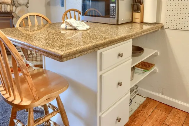 $599,000 | 7540 Henness Circle, Unit B210, Yosemite National Park, CA 95389