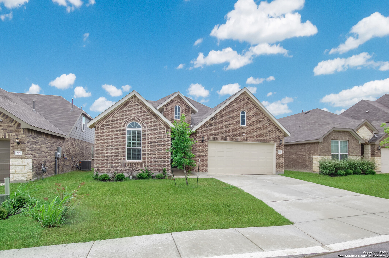 12124 Coyote Ranch San Antonio, TX 78254 - Photo 1 of 25
