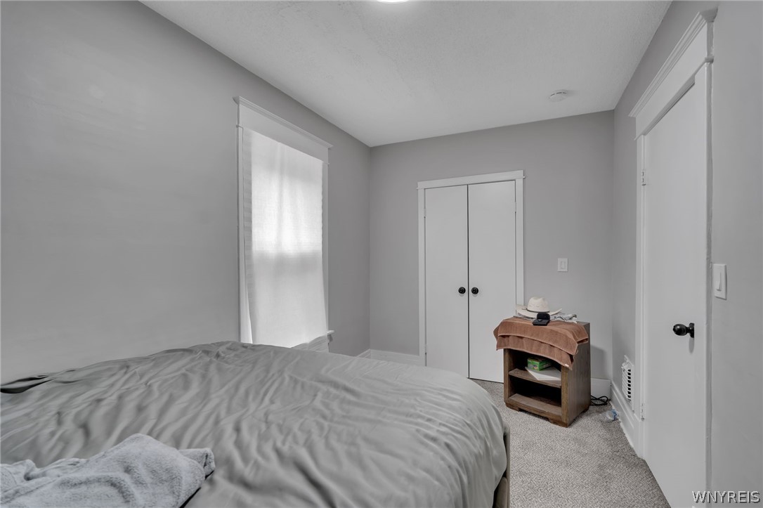 21 Freund Street Buffalo, NY 14211 - Photo 12 of 32