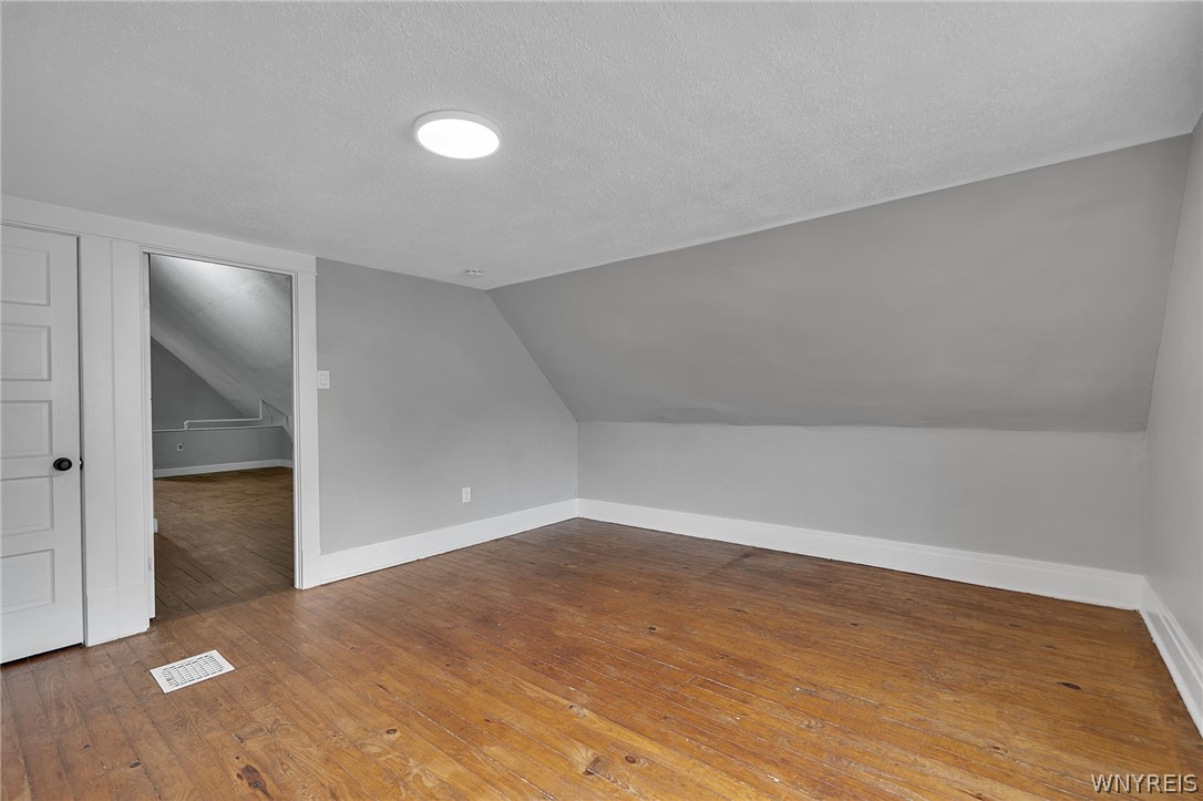21 Freund Street Buffalo, NY 14211 - Photo 26 of 32