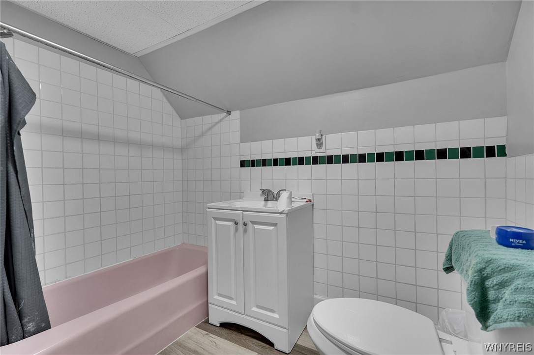 21 Freund Street Buffalo, NY 14211 - Photo 27 of 32