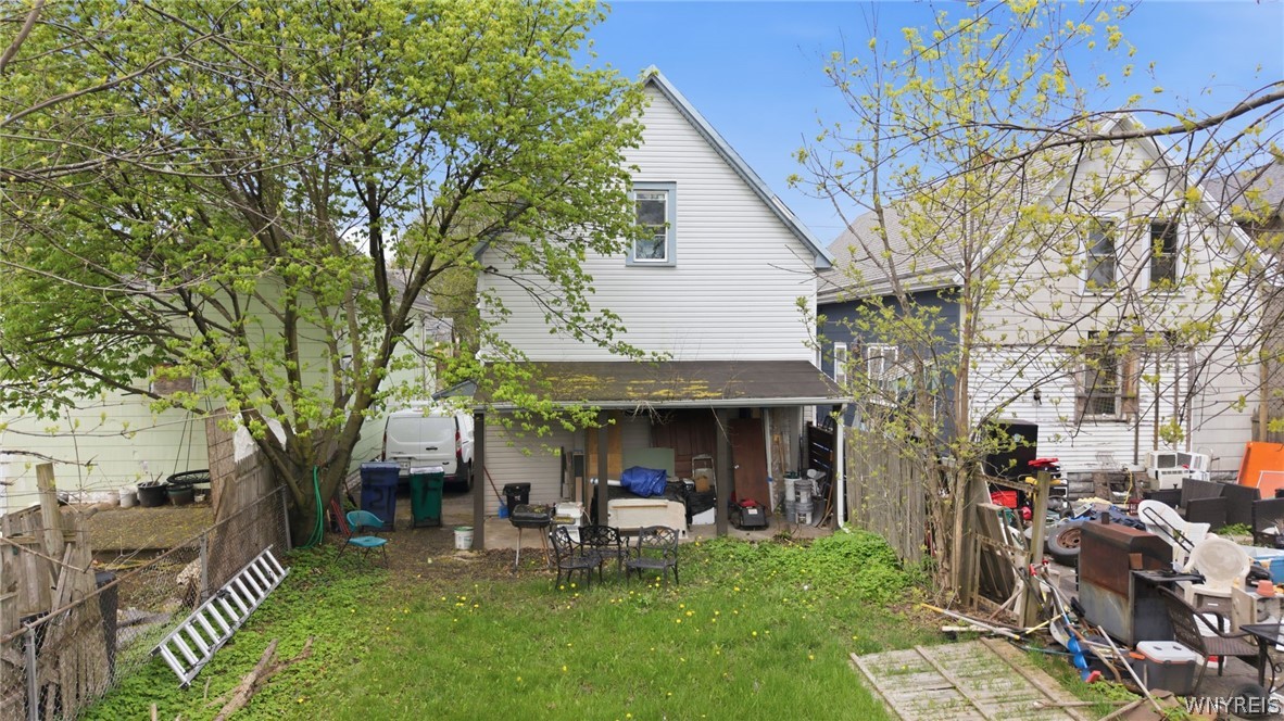 21 Freund Street Buffalo, NY 14211 - Photo 4 of 32