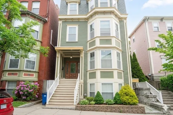 $3,000 | 59 Putnam Street, Unit 1, Boston, MA 02128