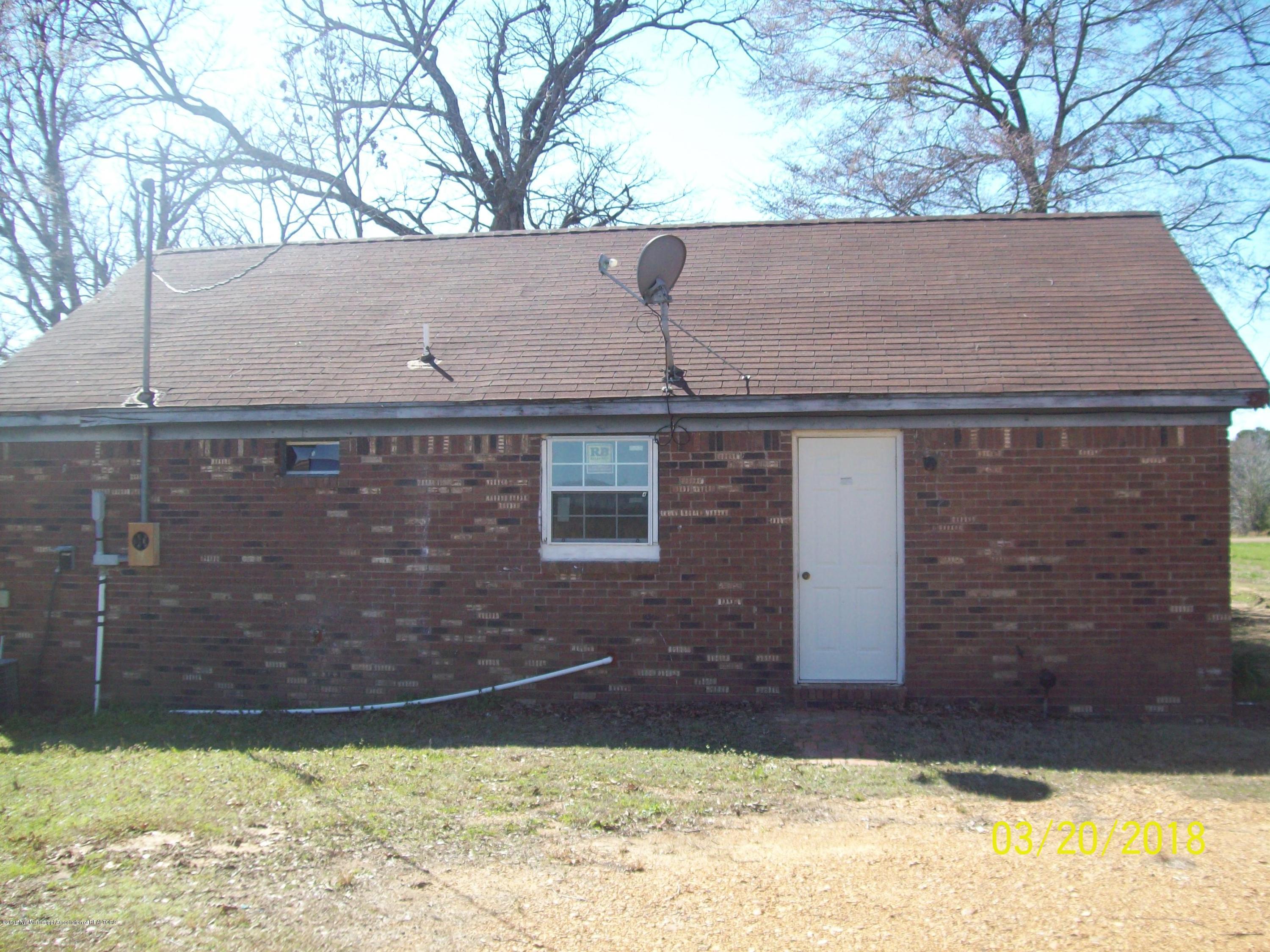 1054 Jason Patrick Road 007